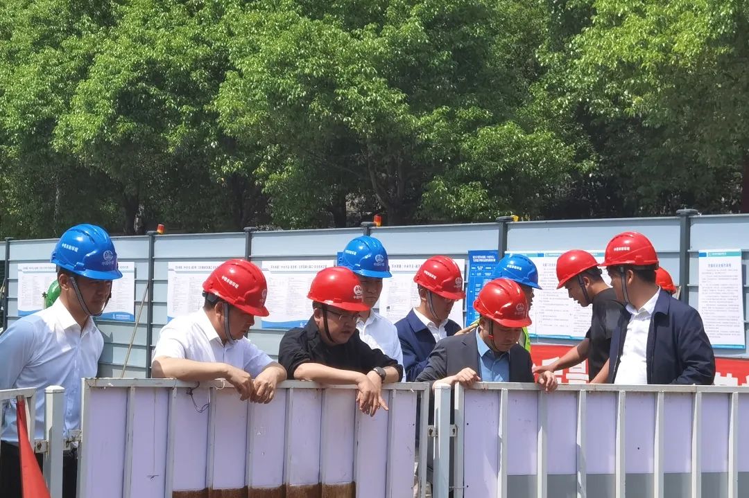 集團公司總工程師、副總經理鄧永馳到萍鄉市主城區排水系統提質增效系統化治理工程（一期）項目檢查指導工作