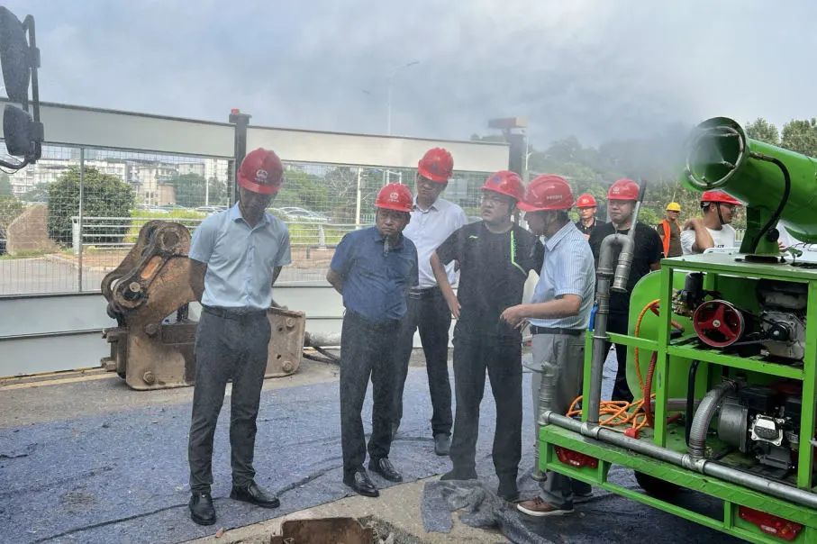集團公司總工程師、副總經理鄧永馳到萍鄉市主城區排水系統提質增效系統化治理工程（一期）項目檢查指導工作