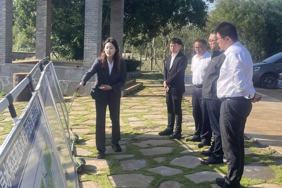 中國南水北調水網水務投資公司黨委委員、副總經理李海軍到海南定安項目調研指導工作