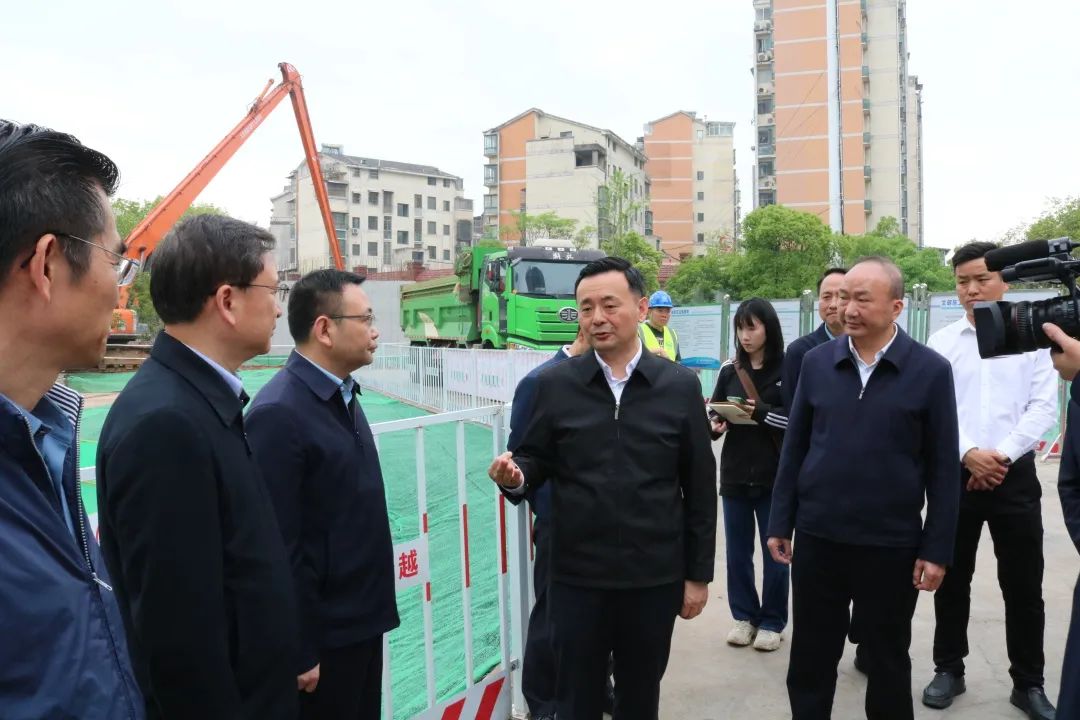 江西省副省長陳敏到萍鄉市主城區排水系統提質增效系統化治理工程（一期）項目調研
