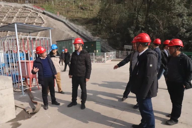 集團公司副總經理李斌到都江堰市供排水系統提升PPP項目檢查指導工作
