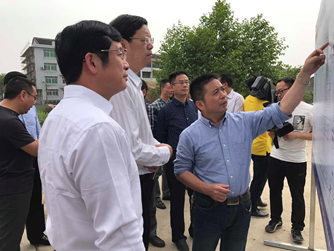 臺州市人大常委會主任元茂榮一行到公司黃巖江口污水處理廠改擴建工程調研