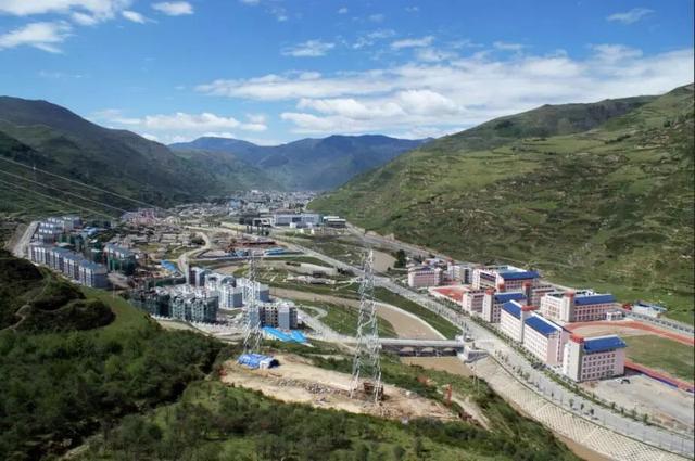 中國(guó)交通報(bào)：中鐵上海局市政公司——工程援建與愛心幫扶同行