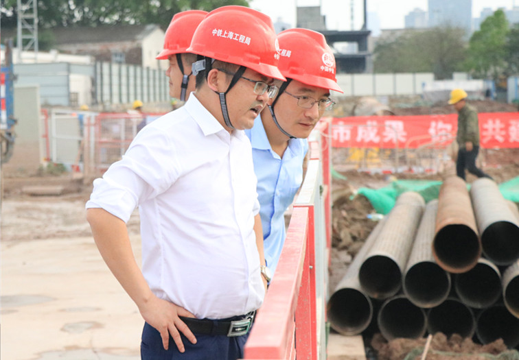 公司總經理鄧永馳到廣州瀝滘污水處理廠(EPC)項目經理部檢查指導工作