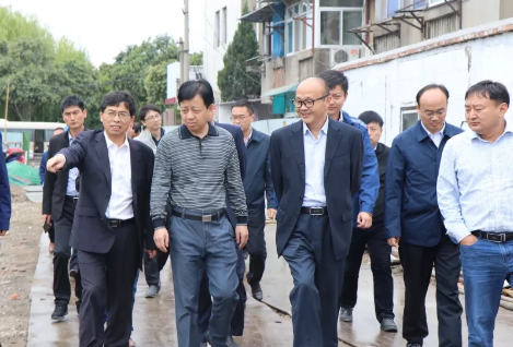 淮安區委書記徐子佳一行到淮安區黑臭水體綜合整治PPP項目檢查指導工作