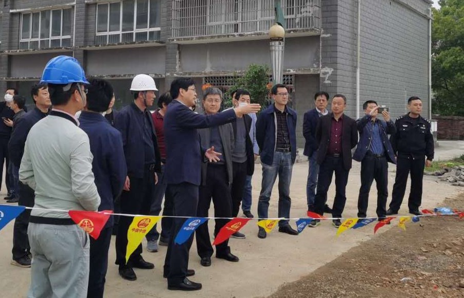 銅陵市郊區區委書記紀紅兵到樅陽縣農村自來水并網PPP項目老洲江北水廠參觀調研