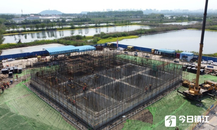 今日鎮(zhèn)江：鎮(zhèn)江市海綿最大單體項(xiàng)目預(yù)計(jì)今年底即可主體完工