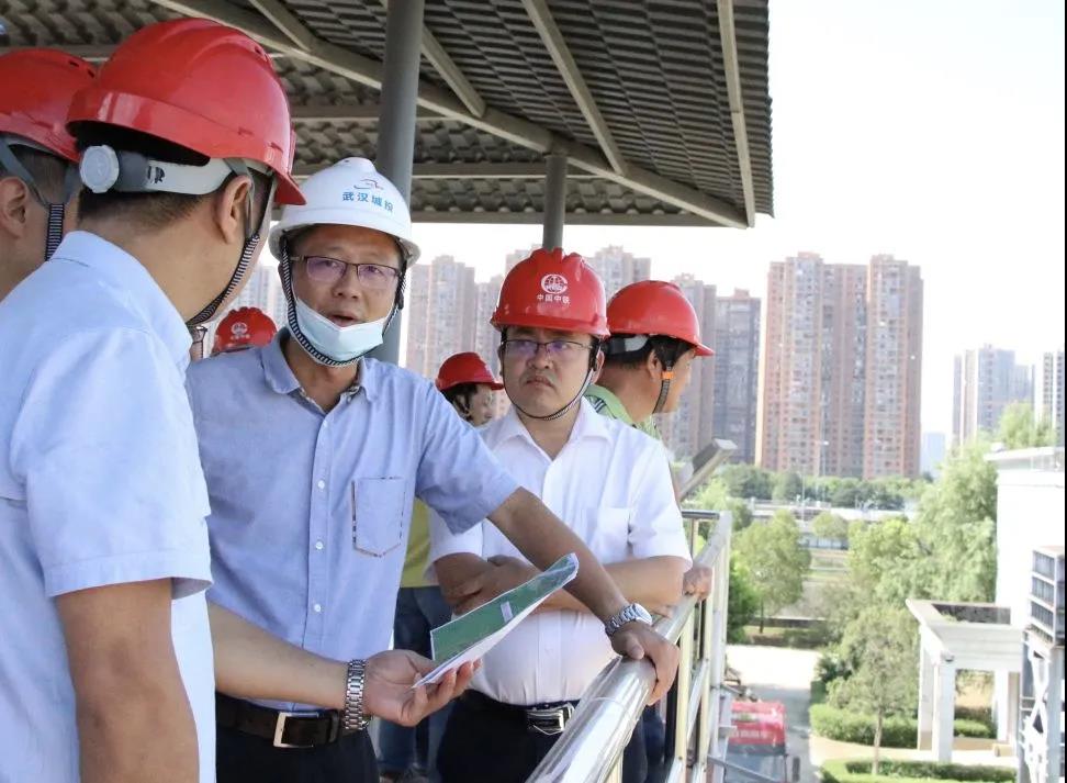 武漢城投集團副總經理盛華到武漢黃家湖污水處理廠項目部檢查指導工作