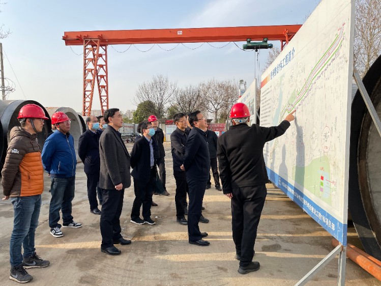 徐州市副市長王維峰一行到徐州市區奎河綜合整治工程1標項目調研指導工作