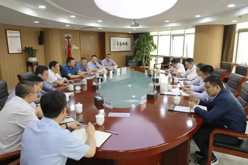 集團公司華東區域中心總經理何維義、公司黨委書記高學武拜訪杭州水務集團
