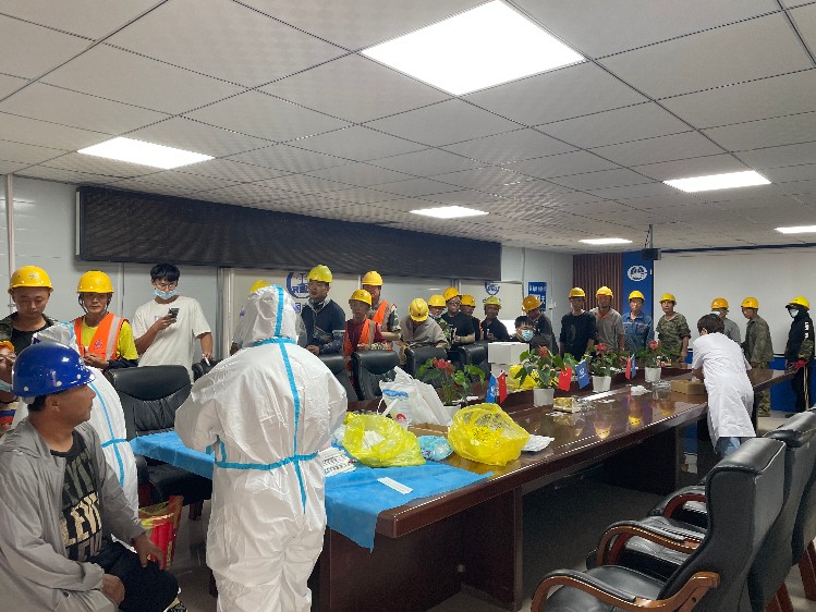 沈陽南部三期污水處理廠擴建工程項目組織全體職工及施工人員核酸檢測