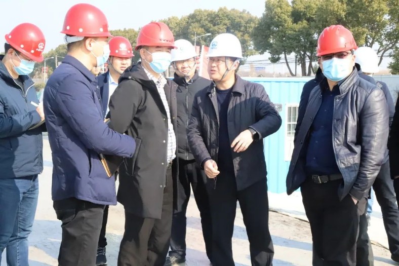 南京市六合區人大常委會副主任、指揮部常務副指揮長張文祥到南京龍袍新城項目檢查指導工作