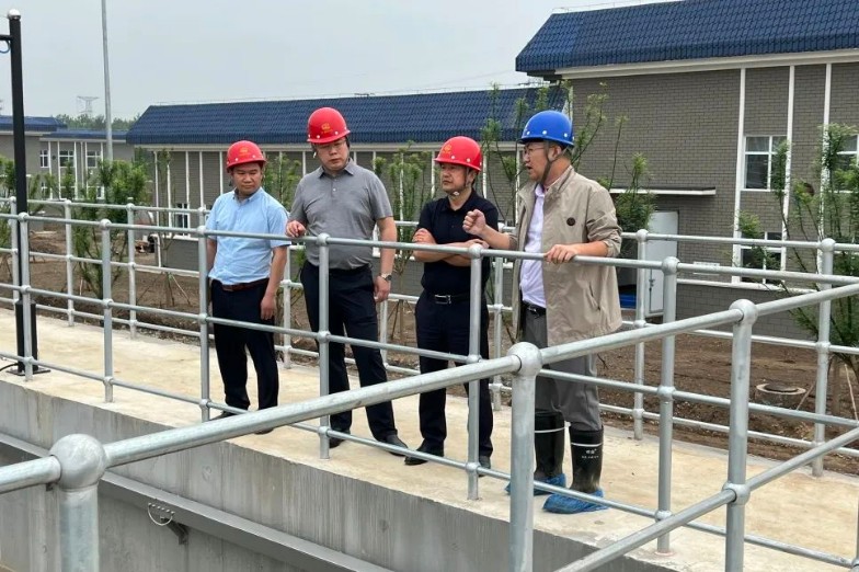 集團公司副總經理謝寶琎到沈陽南部三期項目檢查指導工作