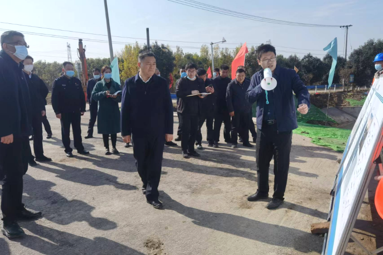沈丘縣委書記田慶杰、縣長余長坤到沈丘縣城鄉供水一體化項目檢查指導工作
