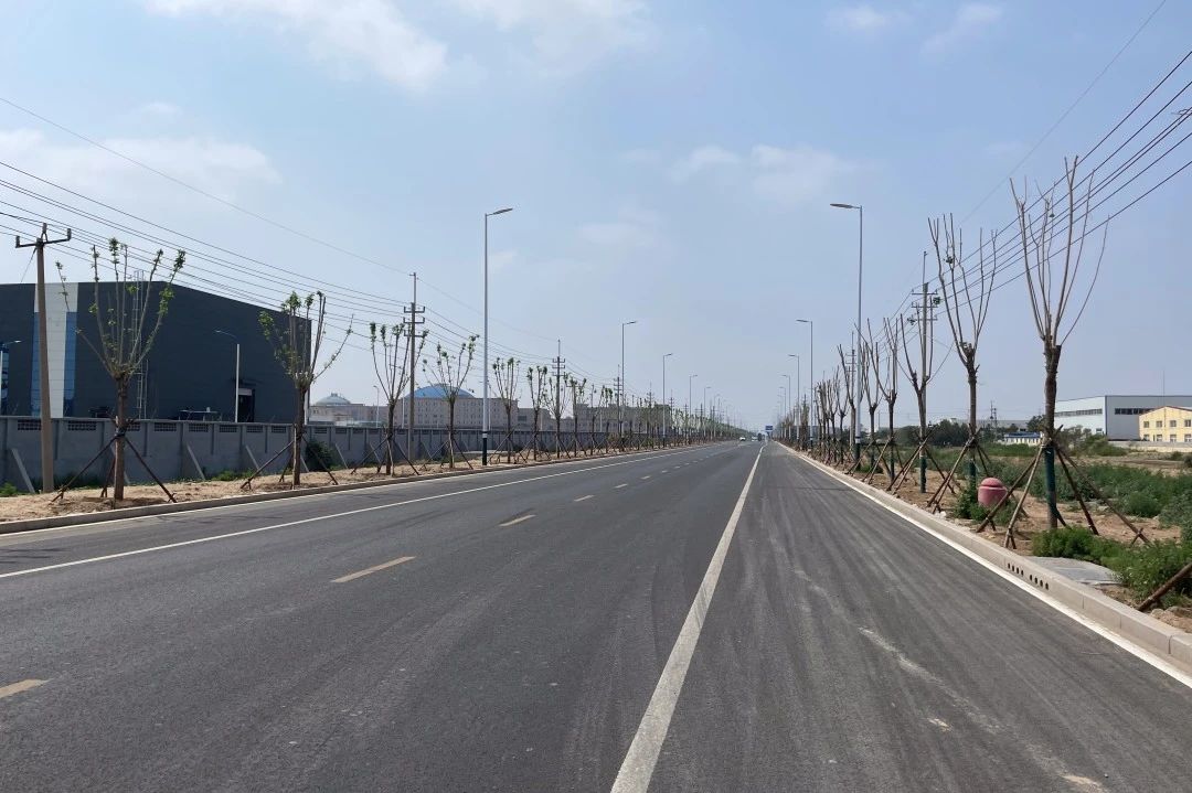 濰坊項目藍海路道路工程順利通過竣工驗收