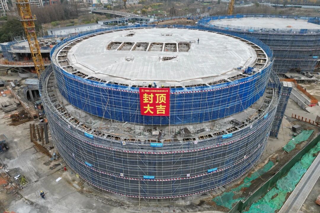 成都新津區群眾文化活動中心項目1單元圖書館主體結構封頂